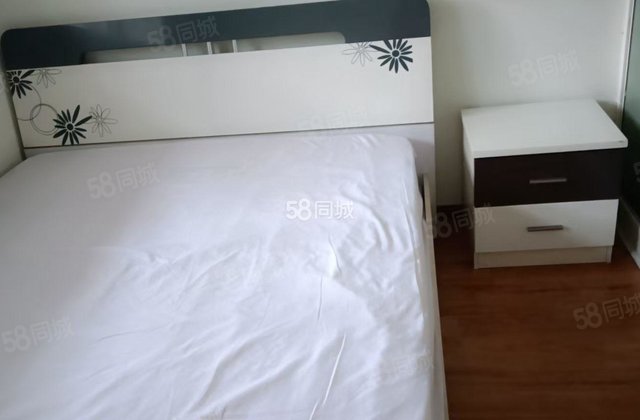 书香雅筑3室2厅103.8㎡50万二手房图片