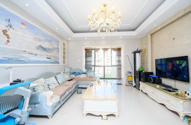 源昌国际城(二期)4室2厅151.53㎡650万二手房图片