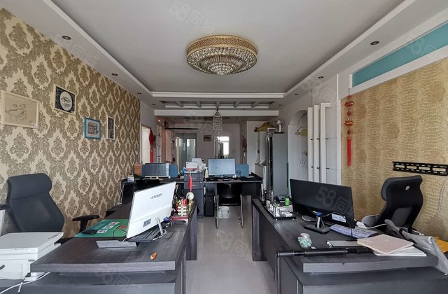 房东诚心出售   湖边观景房  免大税