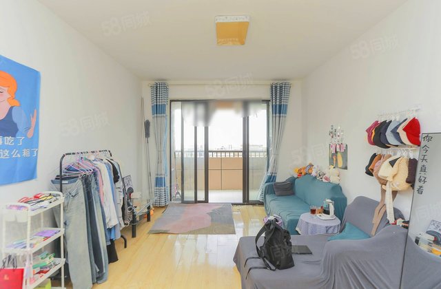 东方蓝海(E区)3室2厅90.94㎡110万二手房图片