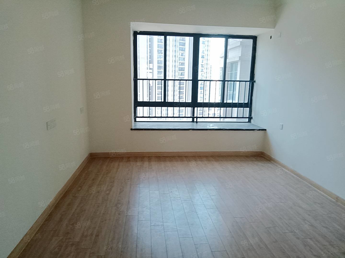 碧桂园太阳城3室2厅2卫120㎡南北62万