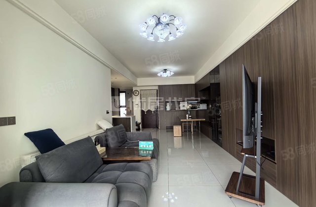 中铁龙盘湖世纪山水(公寓住宅)3室2厅103.2㎡75万二手房图片