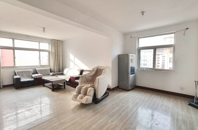 急售 欧景丽都 七中三室朝阳双卫 送车库储 全明户型 免大税