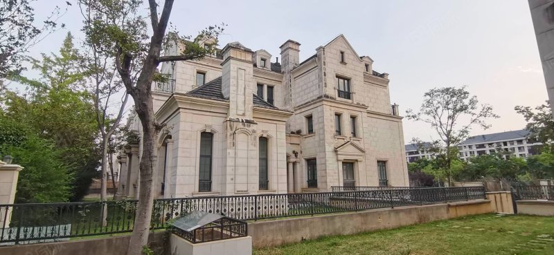 中国十大豪宅生态半岛滇池one私人订制大独栋别墅3亩花园