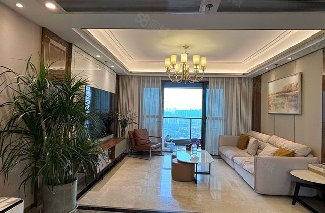 龙湖梵悦台4室2厅156.39㎡535万二手房图片