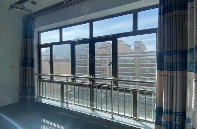 乃东哈达幸福花苑2室1厅96.27㎡60万二手房图片