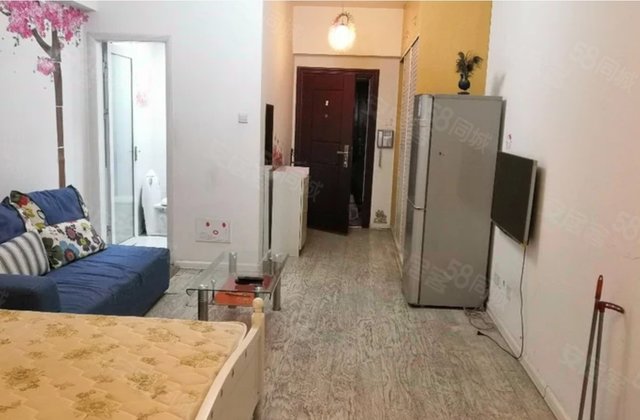 寰宇上都大厦1室1厅43.24㎡42万二手房图片