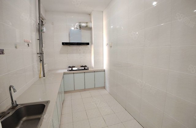 二中东临 书香东郡 金柱大学城小高层中间楼层送储藏室