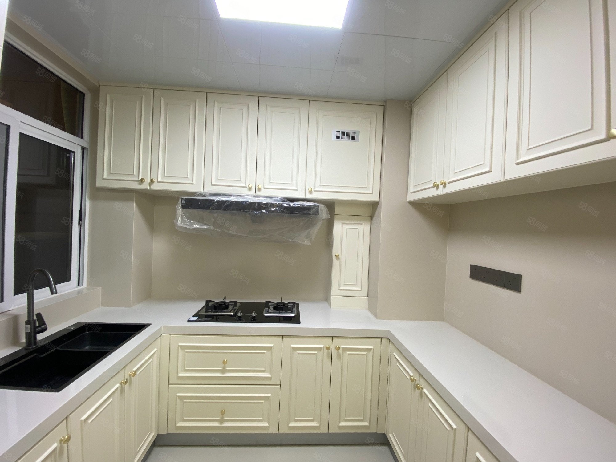 百强世纪城3室2厅2卫122㎡南北116万