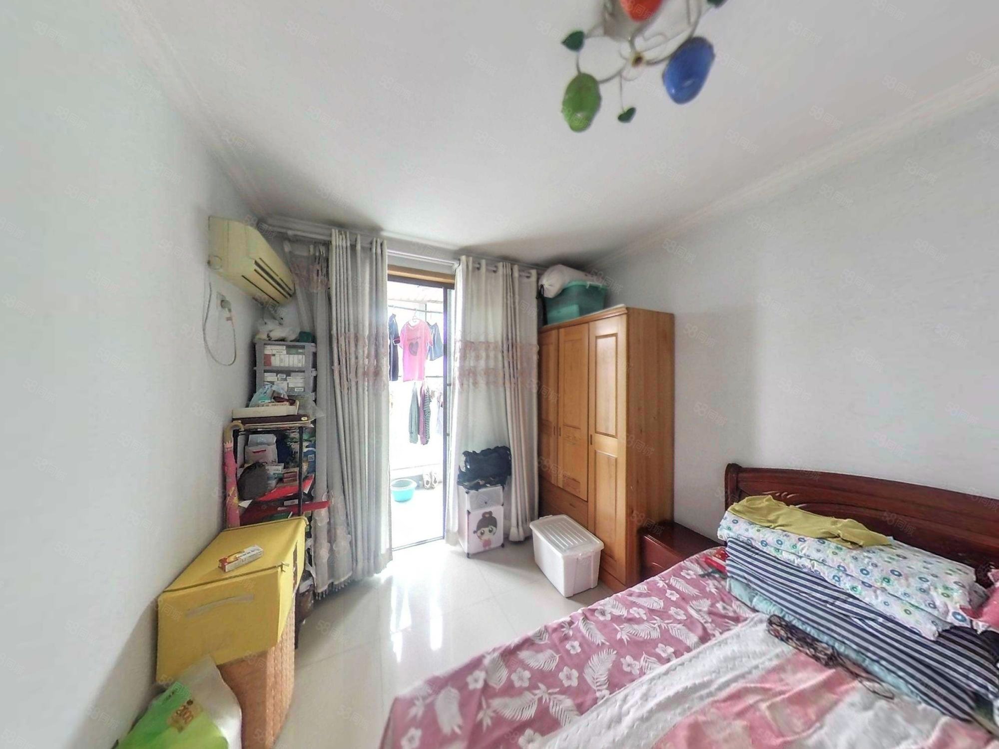 天澤苑3室2廳2衛(wèi)140.77㎡南北298萬