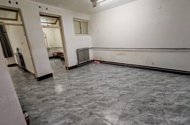 老转盘，实验  紧邻，东昌中学，隔三室，多层二楼，随时看房