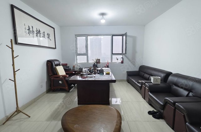 莲湖新城  滨河御府3室2卫 带车位储藏室 看房有钥匙