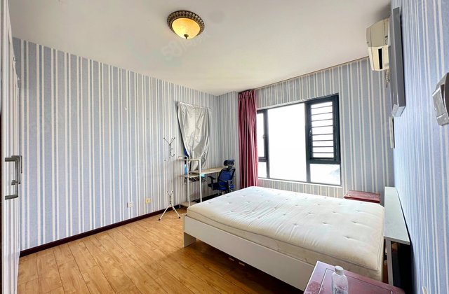 万科金域蓝湾3室2厅84.68㎡179万二手房图片