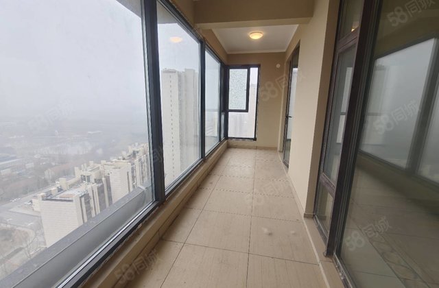 碧桂园翡丽湾四室两厅两卫 送车位 随时可以看房