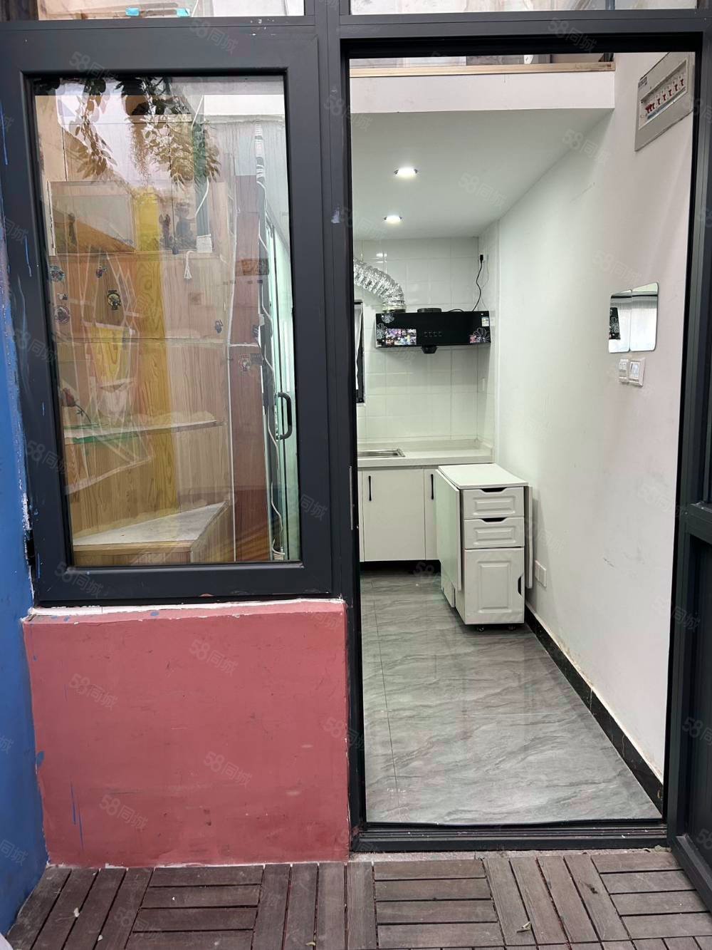 菊兒胡同小區(qū)1室1廳1衛(wèi)14㎡南北180萬