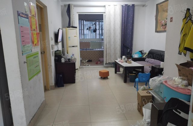 站前街  望湖一期 实验文轩房  电梯  楼层  南北通透