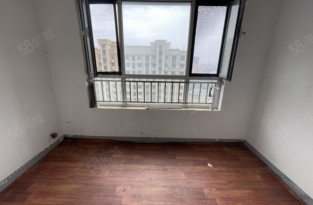 公园大润发 中央丽都三室双卫送储保证真实 中央帝景 昌润莲城