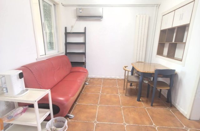 文轩中学本部！八中 外国语 精装三室 拎包入住 停车方便