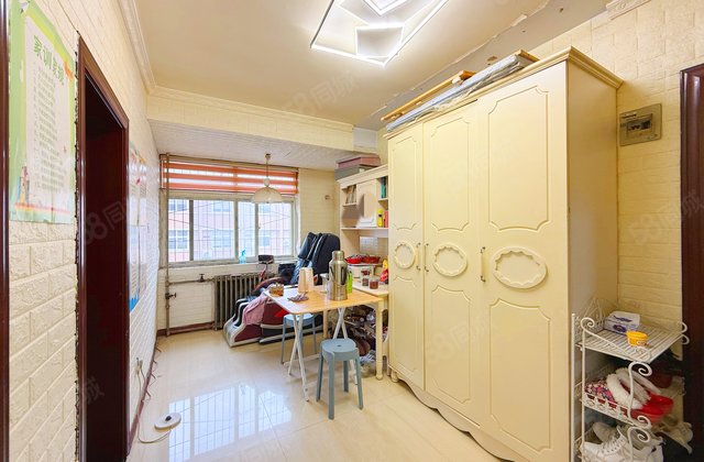 郑密路38号院1室1厅40㎡48万二手房图片