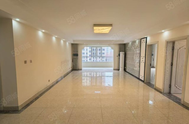 急售孟达国际新城大平层4室 带车位 性价比高 近一实验区政府