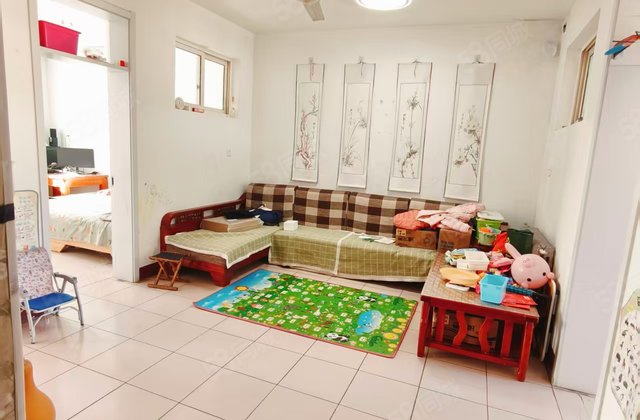 闸口文轩，实验，电业局四院，龙山花园，师范家属院，停车方便