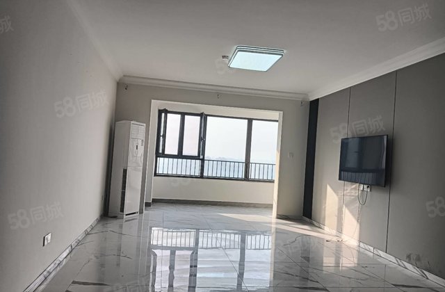 国岳府 四室两卫 带车位 双阳台 全明户型   采光 免大税