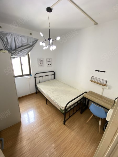 精品白领公寓，给您一个有品质，有服务，有温度的家