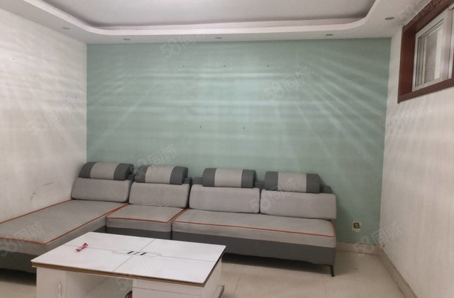 嘉明多层二楼三室精装修带储藏室