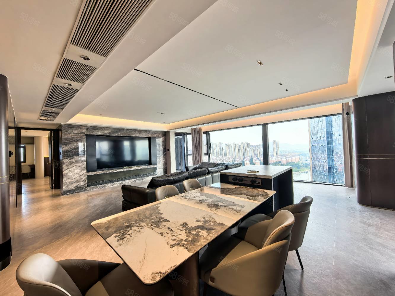 天秀湾4室2厅2卫202㎡南北258万