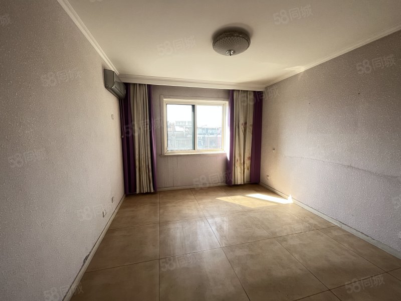 名仕庄园(临淄)4室2厅3卫204.51㎡南北159万