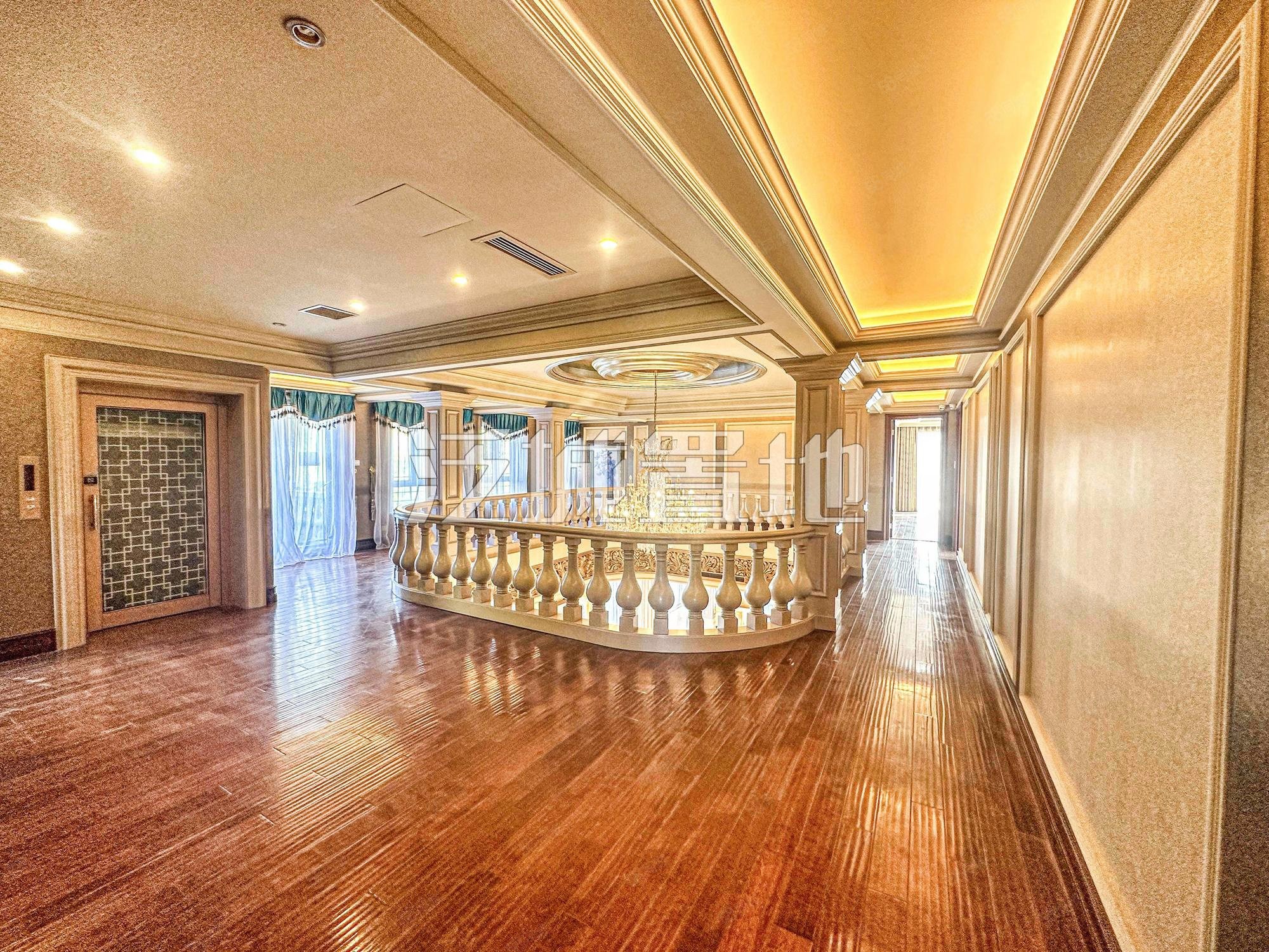 北京玫瑰園9室5廳12衛(wèi)607㎡南北5880萬(wàn)