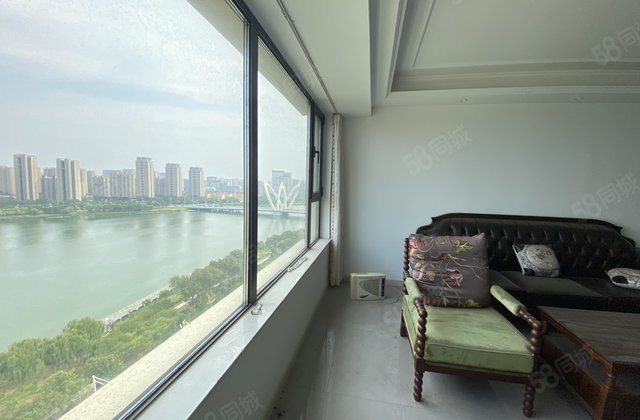 一线河景房 不 房子的你 可以考虑换个环境 精装未住送车储