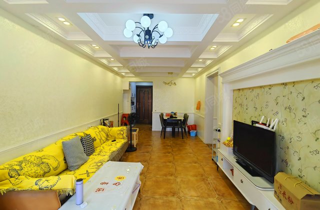 广佛颐景园3室2厅93.16㎡120万二手房图片