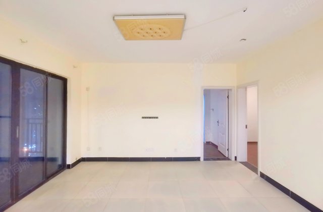 钰龙天下佳园(二期)4室2厅121.74㎡218万二手房图片