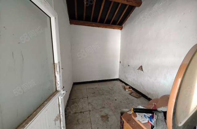 新街口南大街胡同小区1室1厅10㎡170万二手房图片