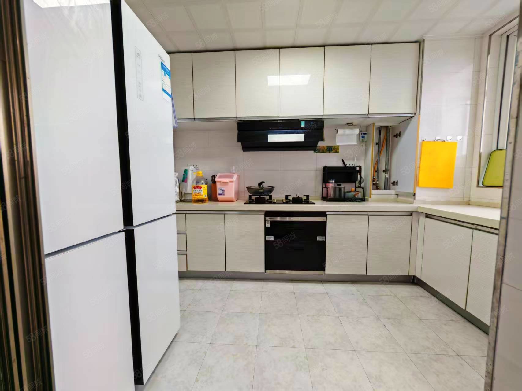 兴丽城C区3室2厅1卫131㎡南北56.8万