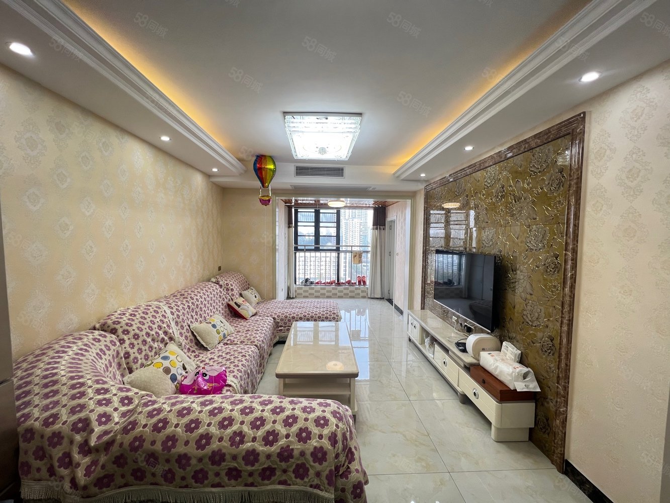 朗琴国际3室2厅1卫100㎡南北65万