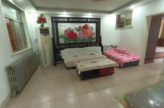 阳光 实验 一楼 三里铺小区 三室两厅 双阳台