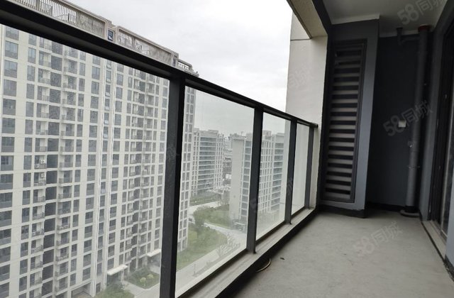 江东五区3室2厅82㎡56万二手房图片