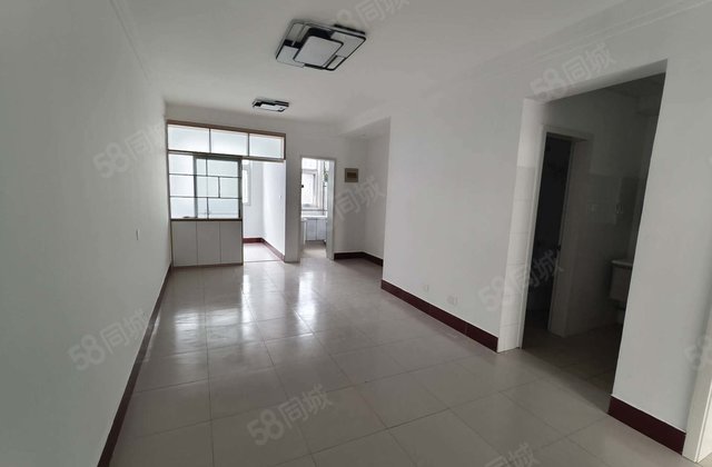 金鼎 刚需小三居 产权清晰 南北通透 出行方便 近医院