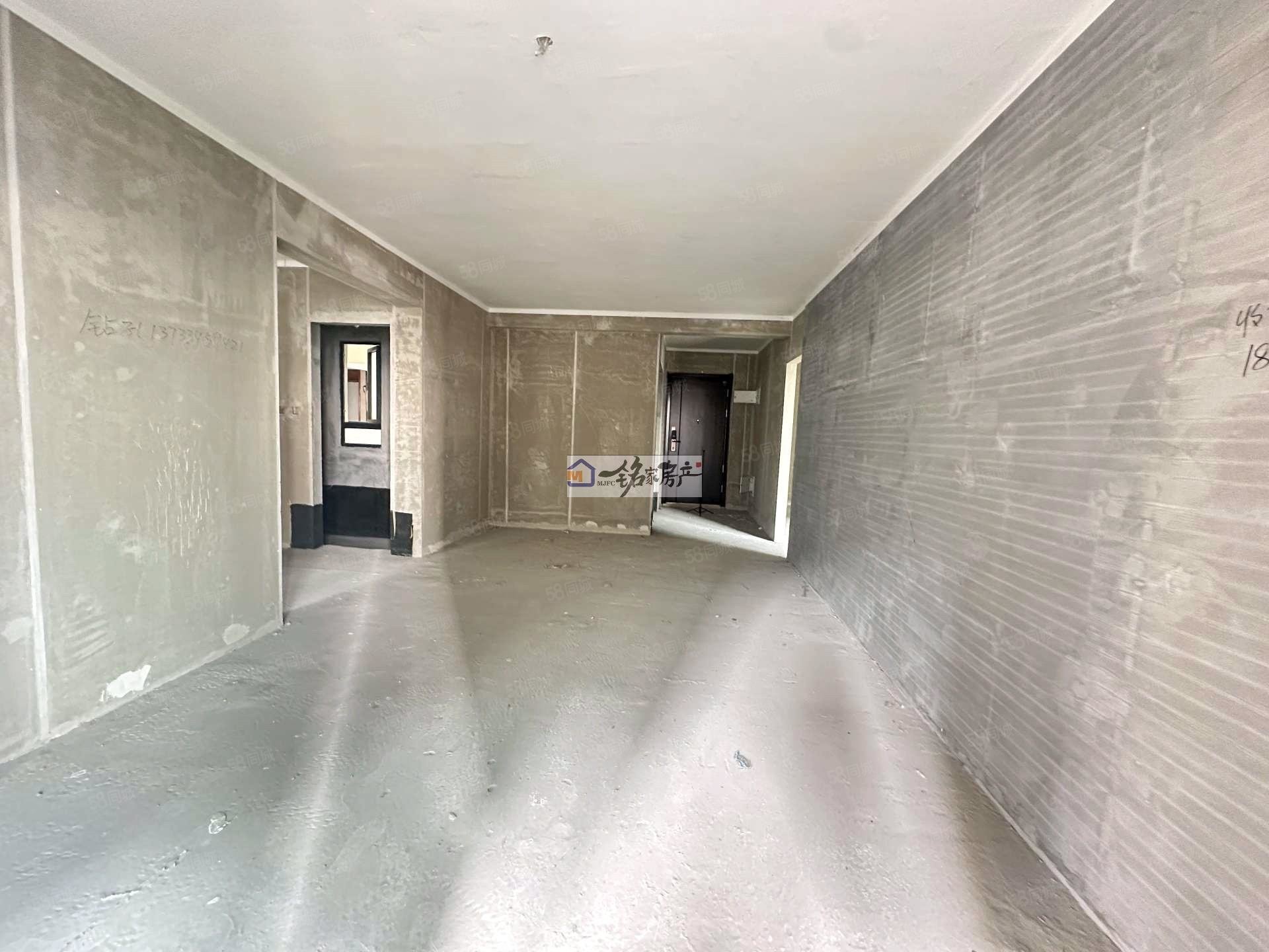 桃李江山3室2厅2卫118㎡南北78万