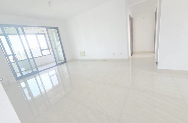 实验东昌   视野开阔元宝户型 锦绣官邸 赠车位地下室免大税