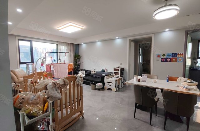 度假区一号院小区人车分流绿化好！四室大平层边户，新一中外国语