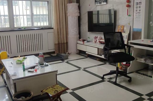 阳光 实验 带可做生意的南向车库 三室朝阳双阳台 诚心出售