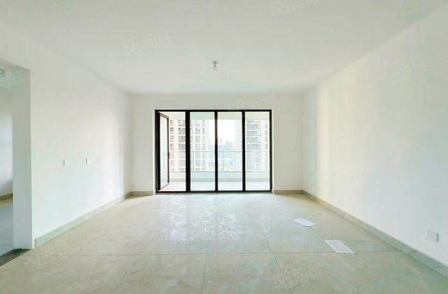 江山印 电梯洋房 万达广场 水城中学三院 建设路  新房未住