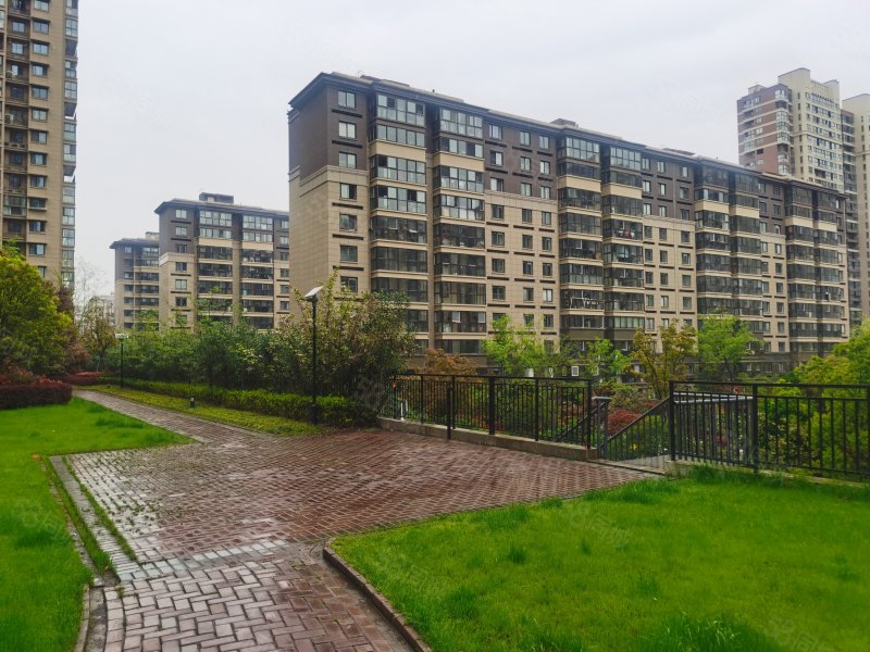 高楼层 中央空调 婚房 不占 双地铁,新城香悦澜山-南京58同城
