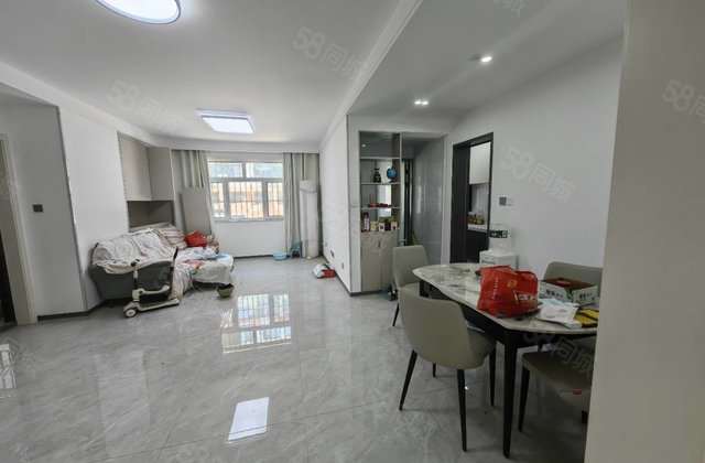 低于市场价20万雯萱花园洋房三室两厅两卫仅售108万