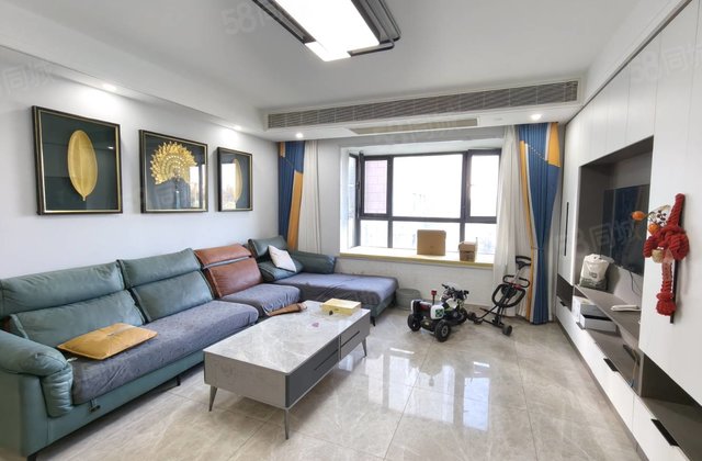 徒骇河 莲湖新城 昌润莲城 精装三室双卫 南北通透 随时看房