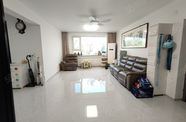 诚心出售 东关 文轩   新装修 三室朝阳 自住房 免大税