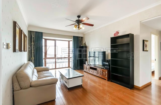 蓝堡国际公寓2室1厅127.64㎡1050万二手房图片